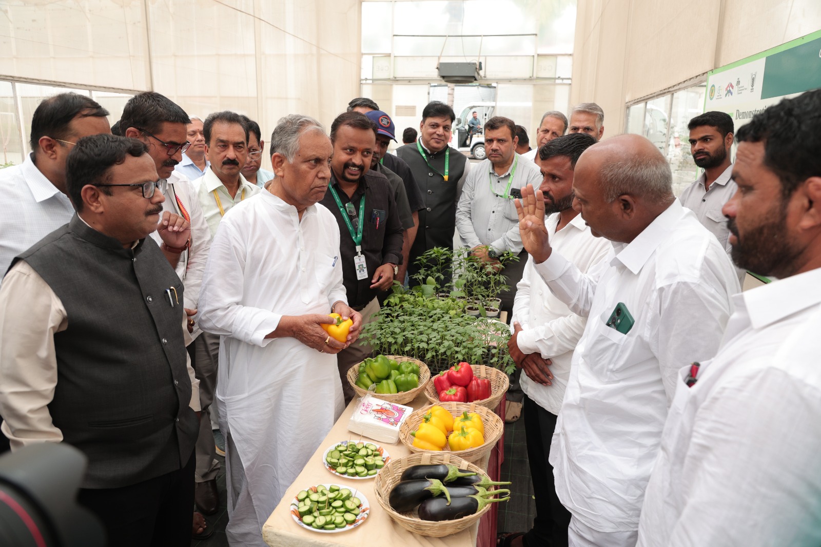 “Baramati’s Agricultural Model is Inspiring for Farmers Across the Country”:  Minister Ramnath Thakur